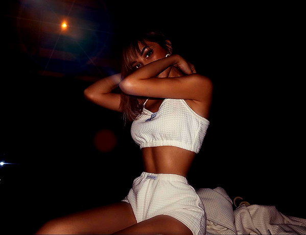 xialan1998 instagram image archive image