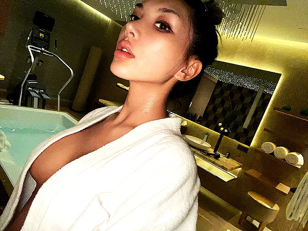 xialan1998 instagram image archive image