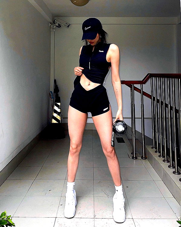 xialan1998 instagram image archive image