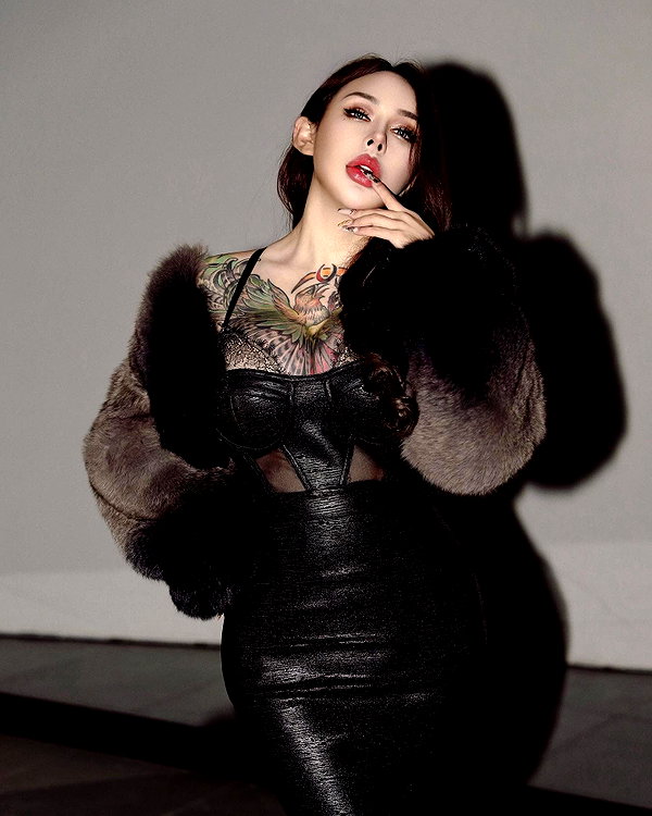 xixigina instagram image archive image