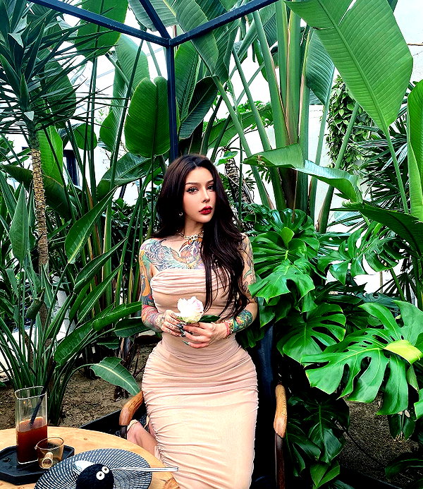 xixigina instagram image archive image