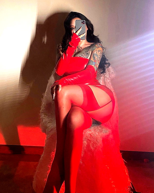 xixigina instagram image archive image