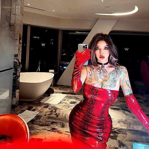 xixigina instagram image archive image