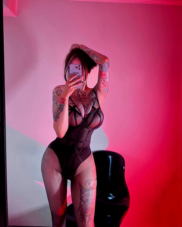 xixigina instagram image archive image