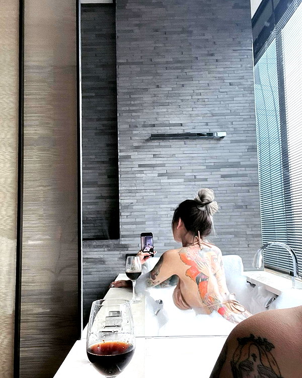 xixigina instagram image archive image