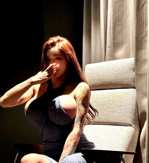 xixigina instagram image archive image