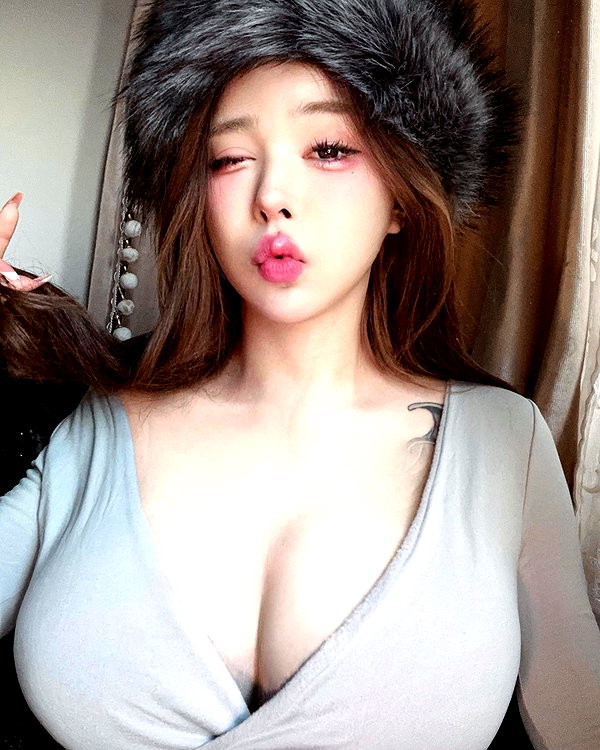 xixigina instagram image archive image