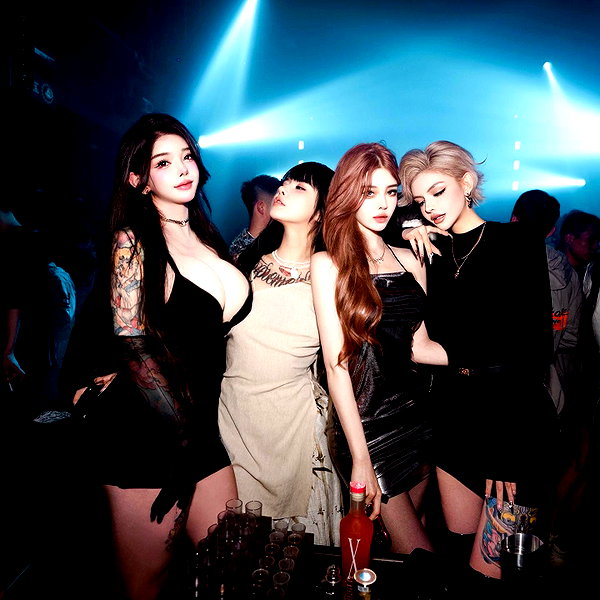 xixigina instagram image archive image