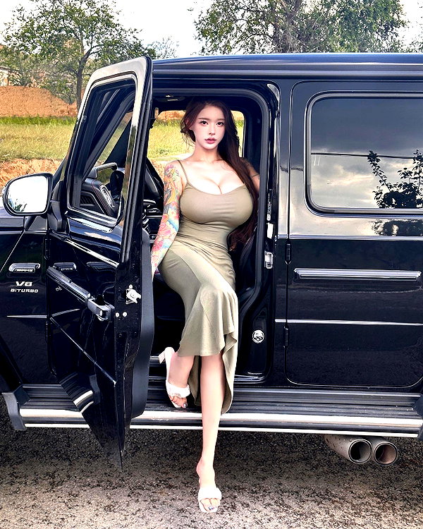xixigina instagram image archive image