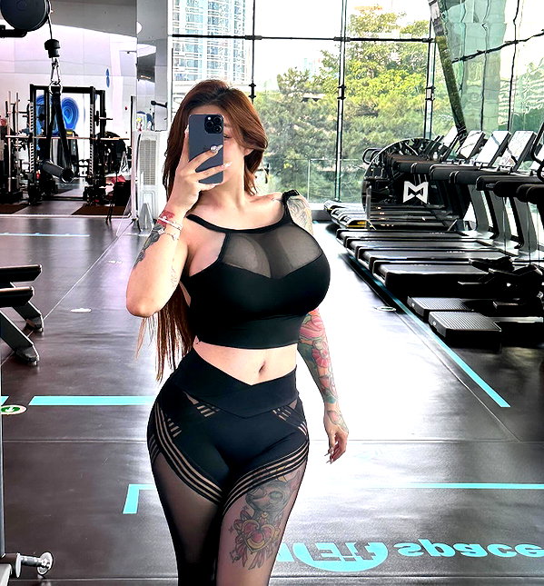 xixigina instagram image archive image