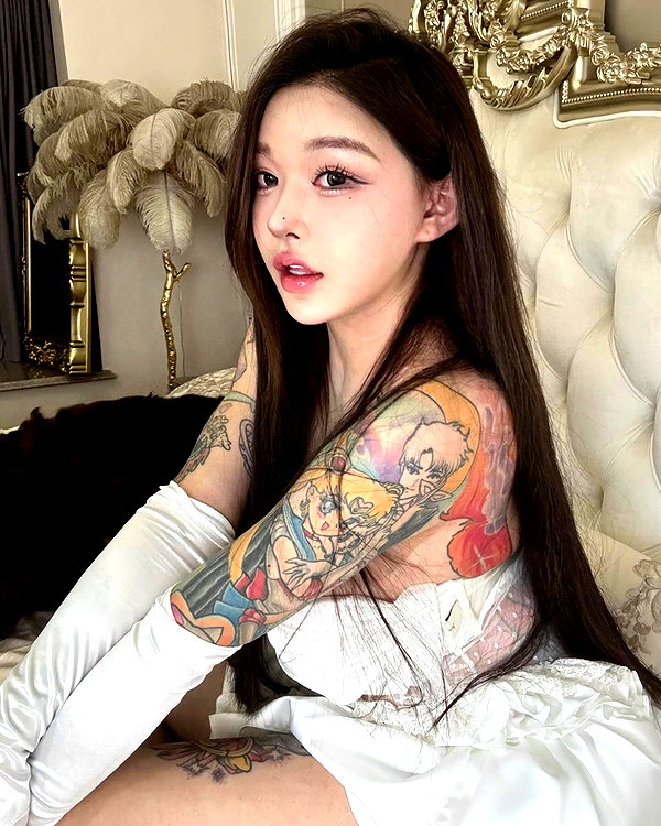 xixigina instagram image archive image