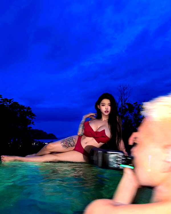 xixigina instagram image archive image