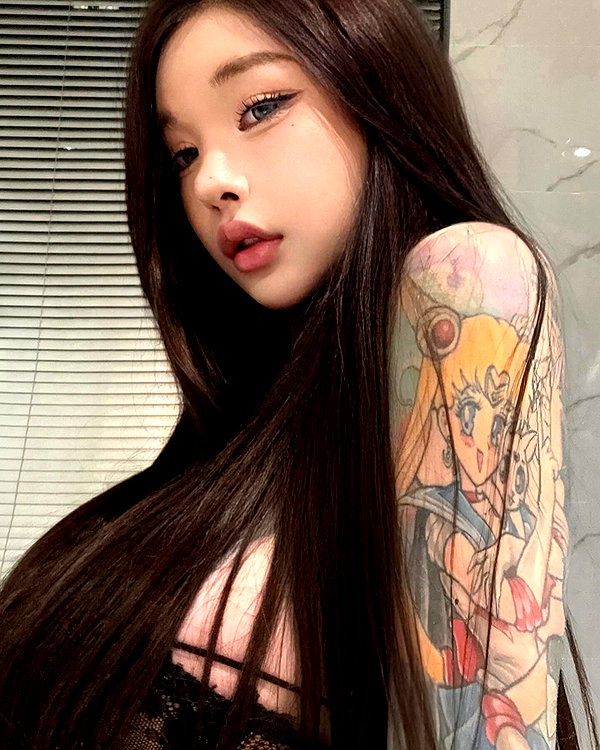 xixigina instagram image archive image