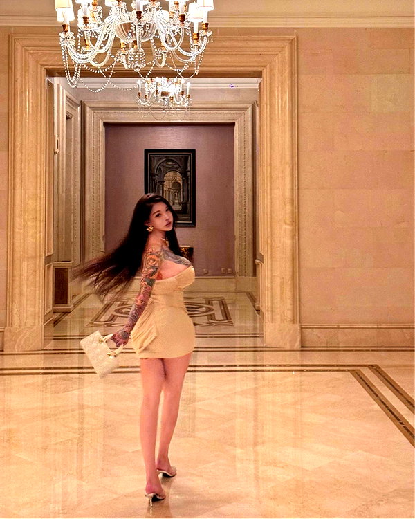 xixigina instagram image archive image