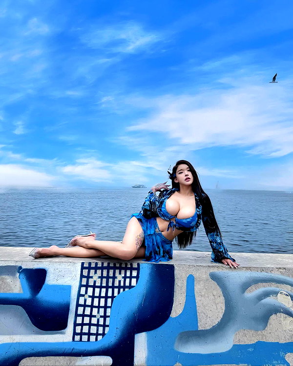 xixigina instagram image archive image