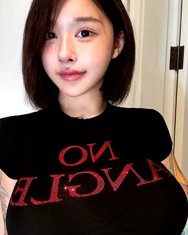 xixigina instagram image archive image