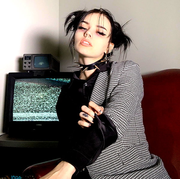 xowiejones instagram image archive image