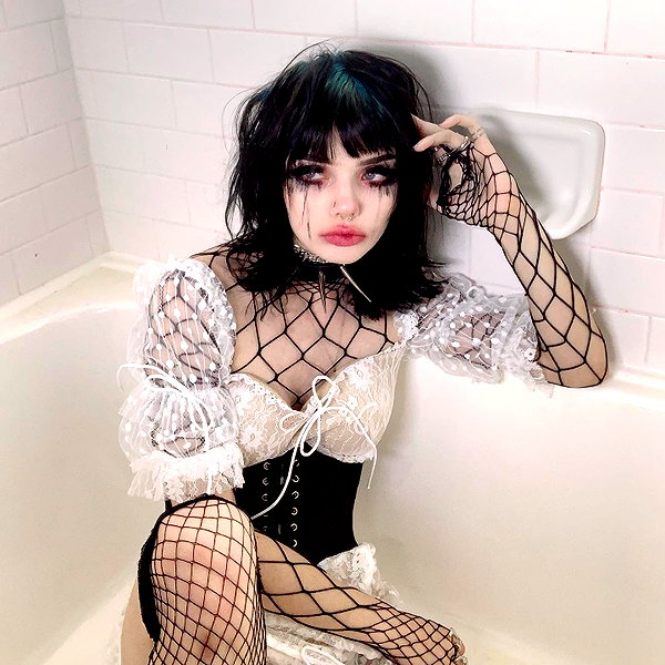 xowiejones instagram image archive image