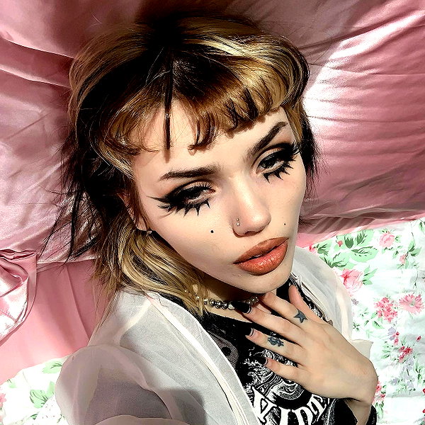 xowiejones instagram image archive image