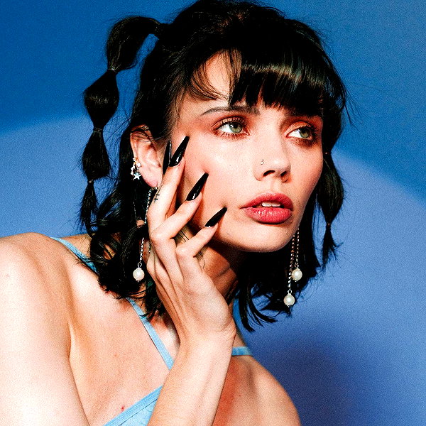 xowiejones instagram image archive image