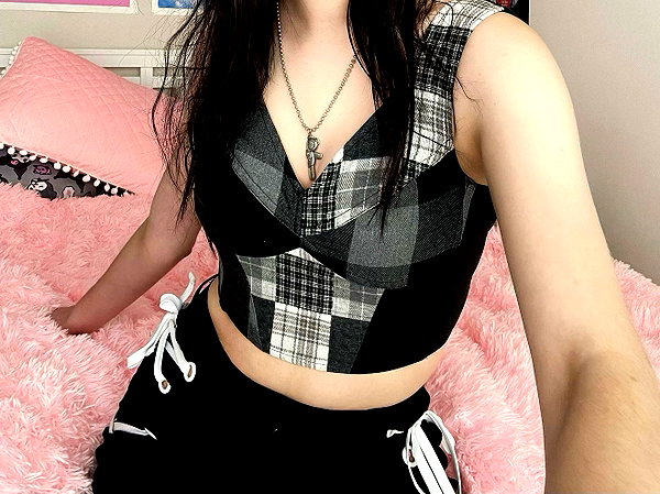 xowiejones instagram image archive image