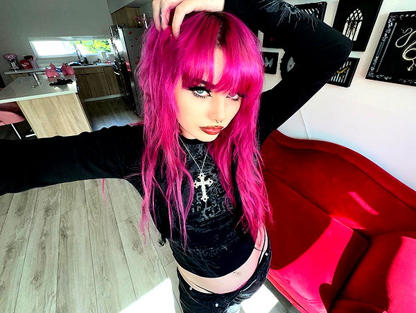 xowiejones instagram image archive image