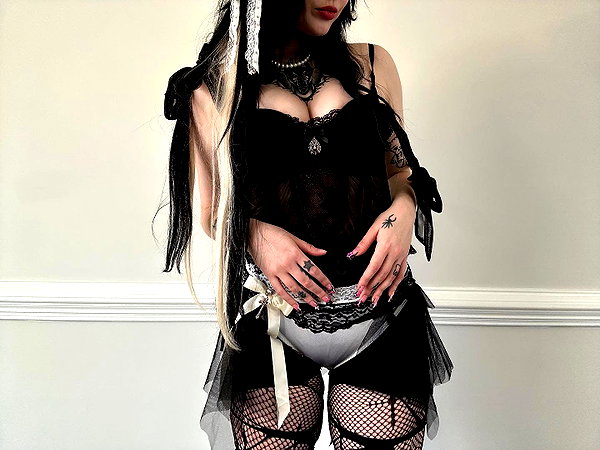 xowiejones instagram image archive image