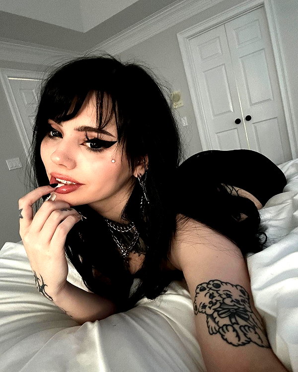 xowiejones instagram image archive image
