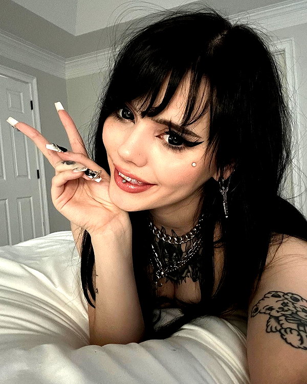 xowiejones instagram image archive image