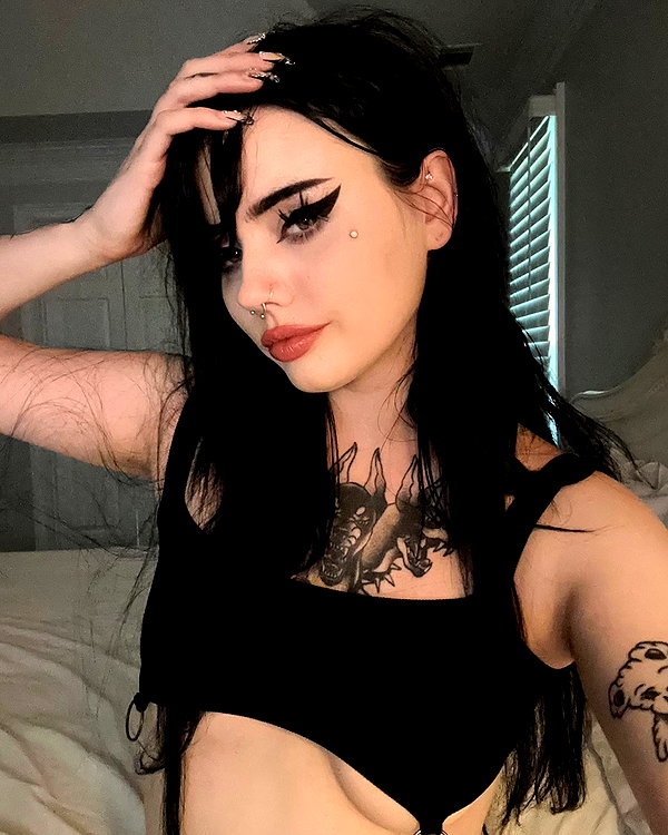 xowiejones instagram image archive image