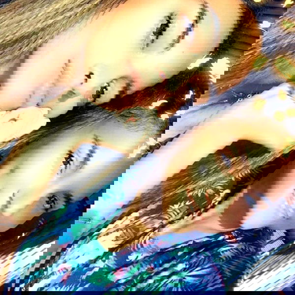 yaelxyazdi yaelxyazdi archive image