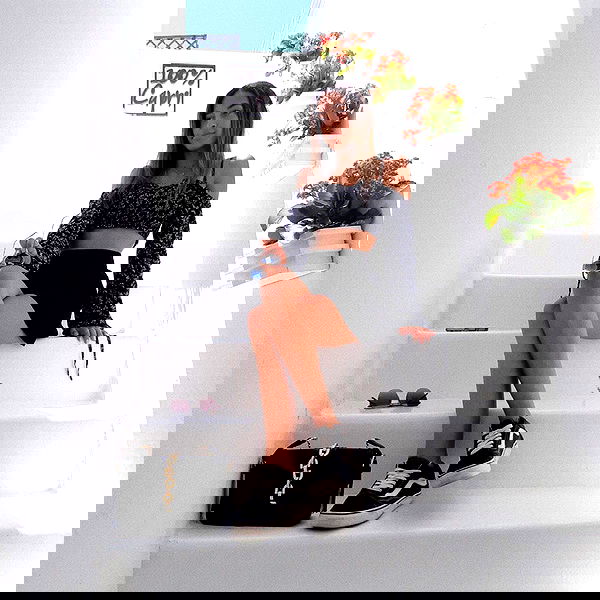 yaelxyazdi yaelxyazdi archive image