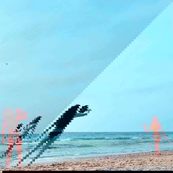 yaelxyazdi yaelxyazdi archive image