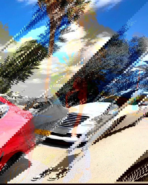 yaelxyazdi yaelxyazdi archive image