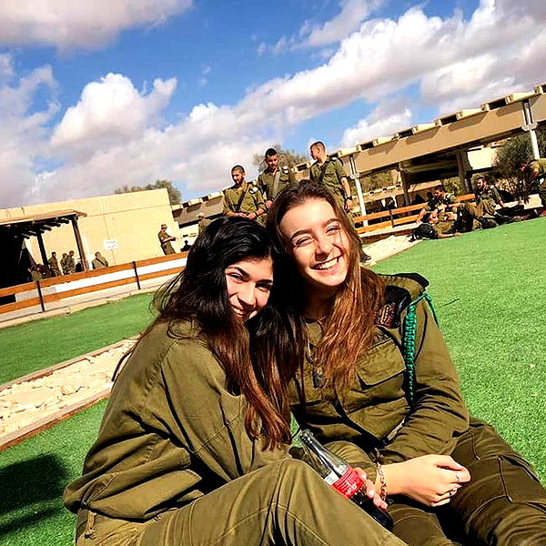 yaheli_idan instagram image archive image