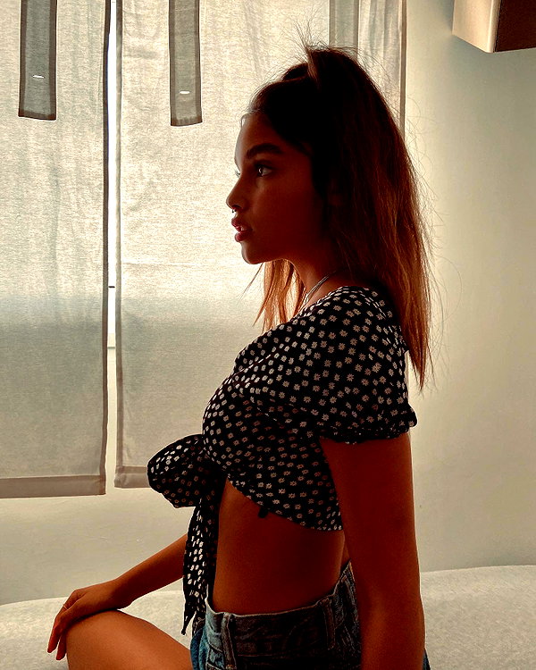yaheli_ovadya instagram image archive image