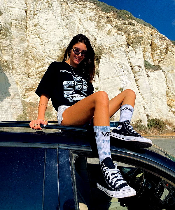 yaheli_ovadya instagram image archive image