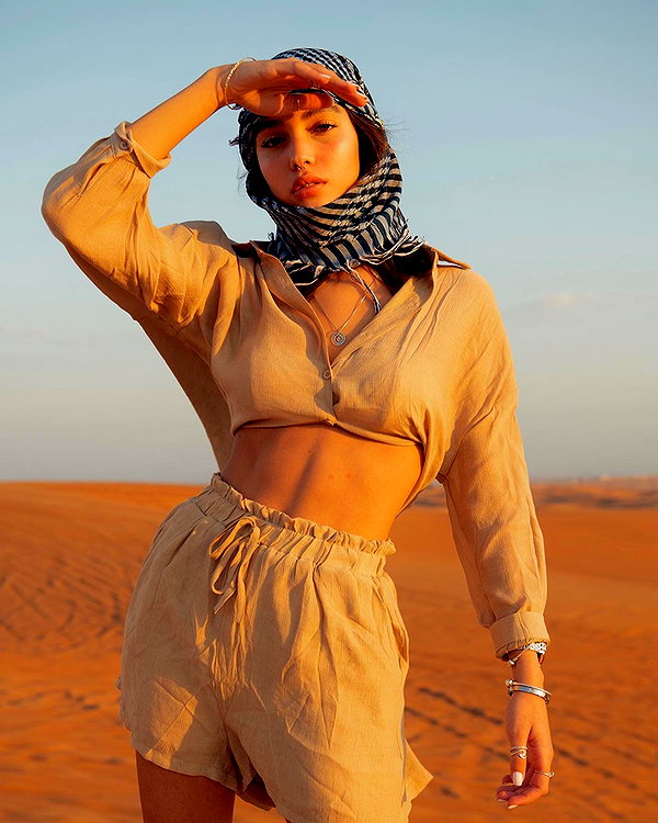 yaheli_ovadya instagram image archive image