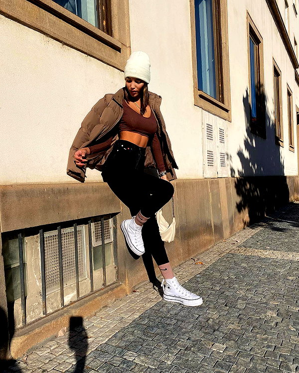 yaheli_ovadya instagram image archive image