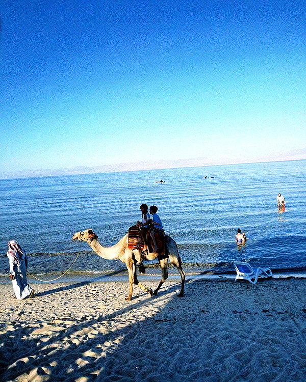 yaheli_ovadya instagram image archive image