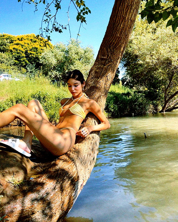 yaheli_ovadya instagram image archive image