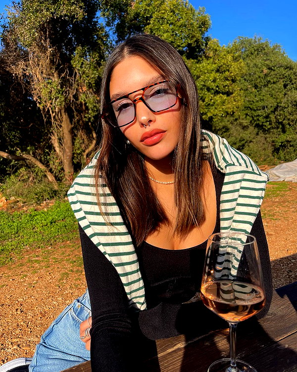 yaheli_ovadya instagram image archive image