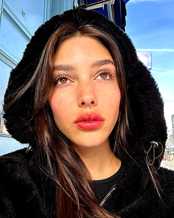 yaheli_ovadya instagram image archive image