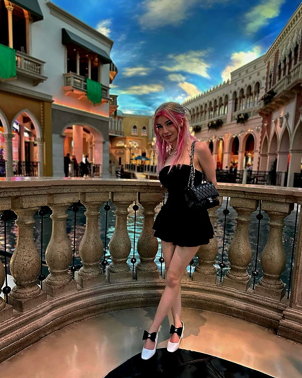yaminaamane instagram image archive image