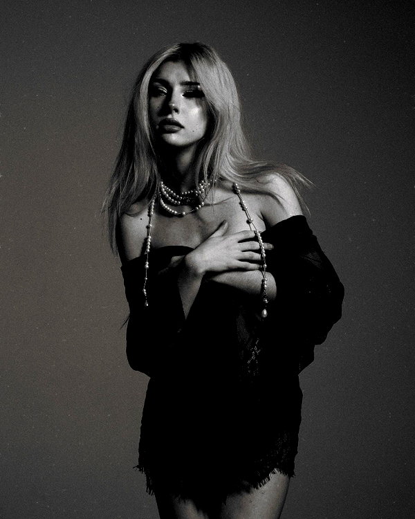 yaminaamane instagram image archive image