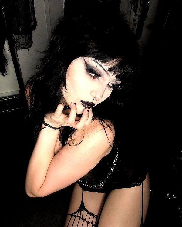 yasminmustdie instagram image archive image