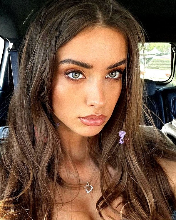 yelikova instagram image archive image
