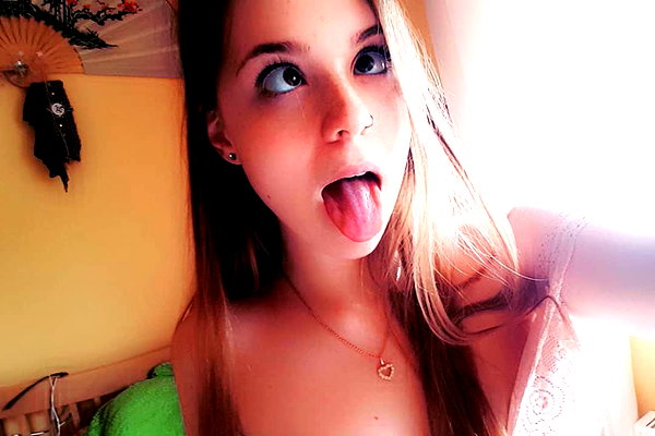 yourlittlemaya instagram image archive image