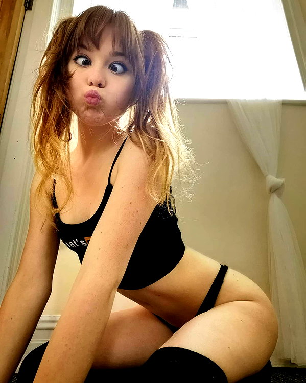 yourlittlemaya instagram image archive image