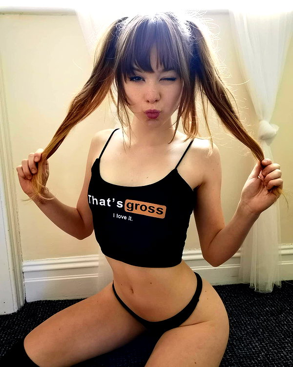 yourlittlemaya instagram image archive image